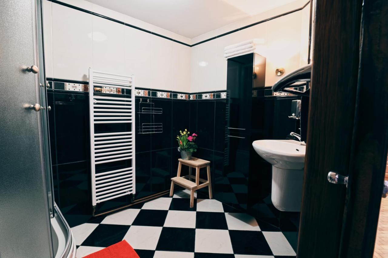 Kutna Hora Apartment エクステリア 写真